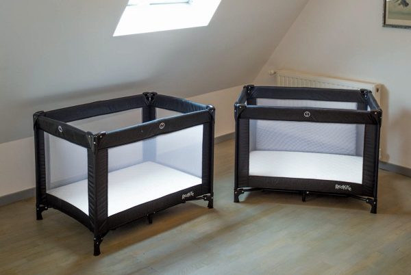 2 baby cots available 