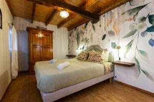 Bedroom 3 is a large double bed, Jubin