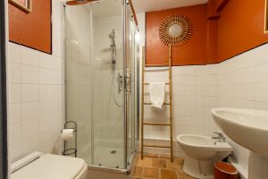 Bedroom 4 shower and wc