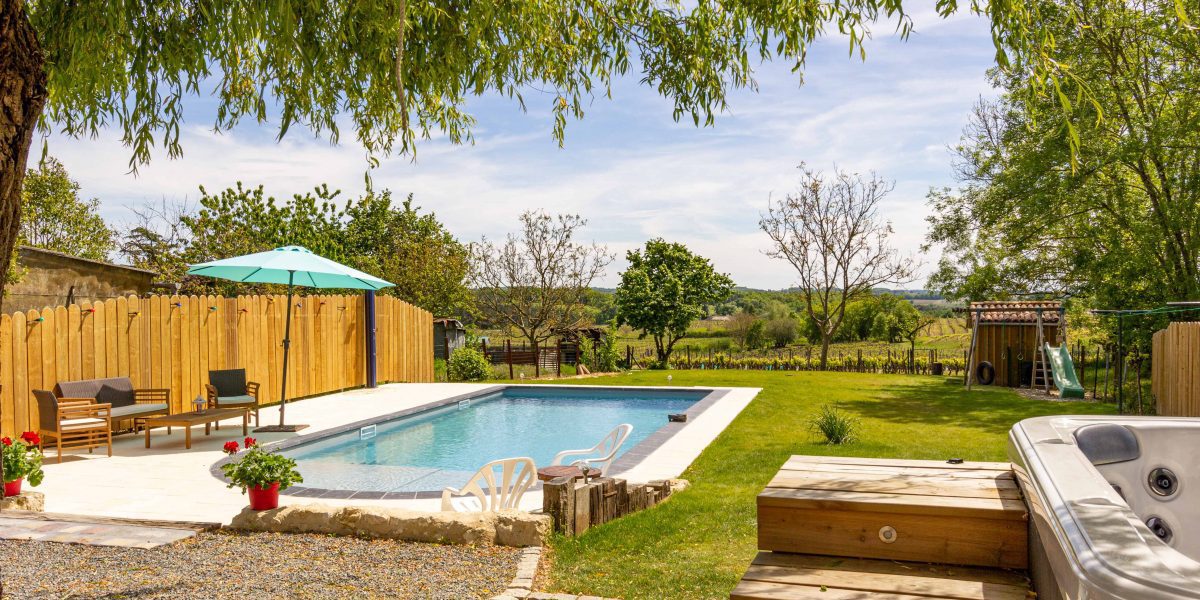 Chez Mamie, villa with pool in Monbazillac, Bergerac France