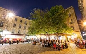 Discover the bustling nightlife in Bordeaux