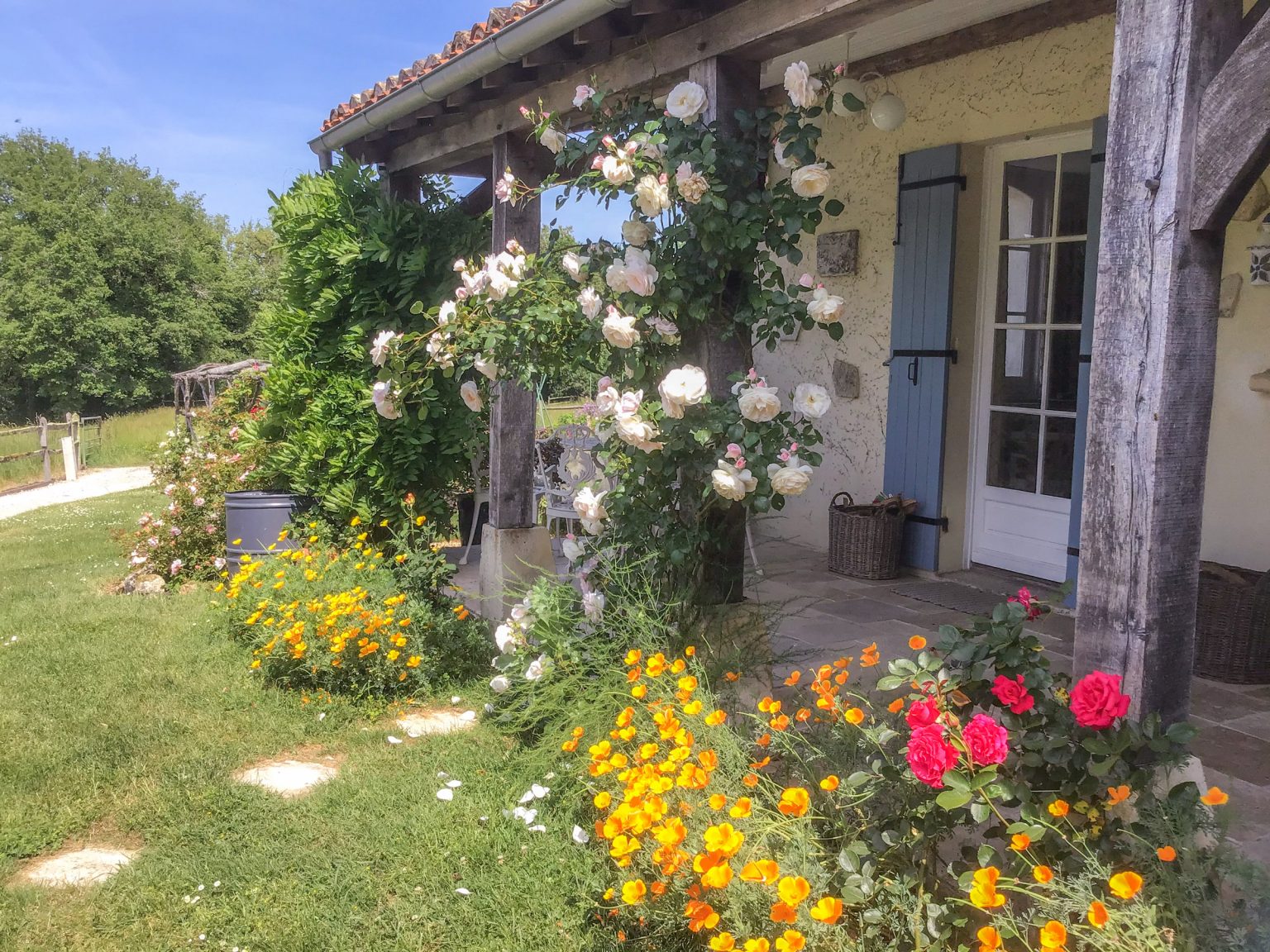Domaine de Colombat 1 bedroom holiday cottage in SW France