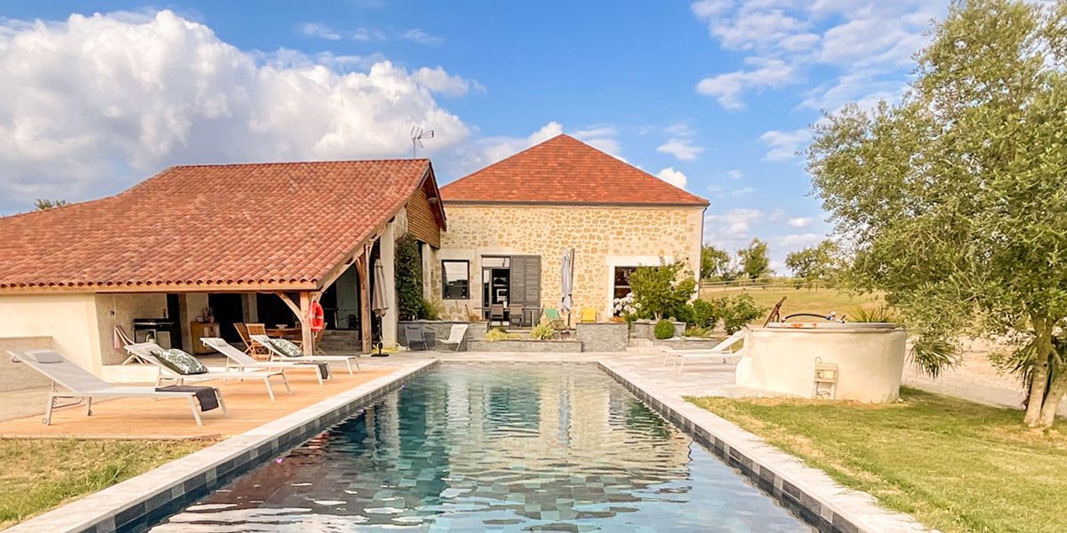 Ferme des Rivailles holiday villa sw France near Duras near Monsgur near Seche 