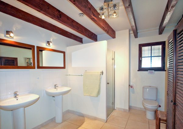 Ground floor shower room and wc, there are two shower rooms and 3 Wc on the ground floor