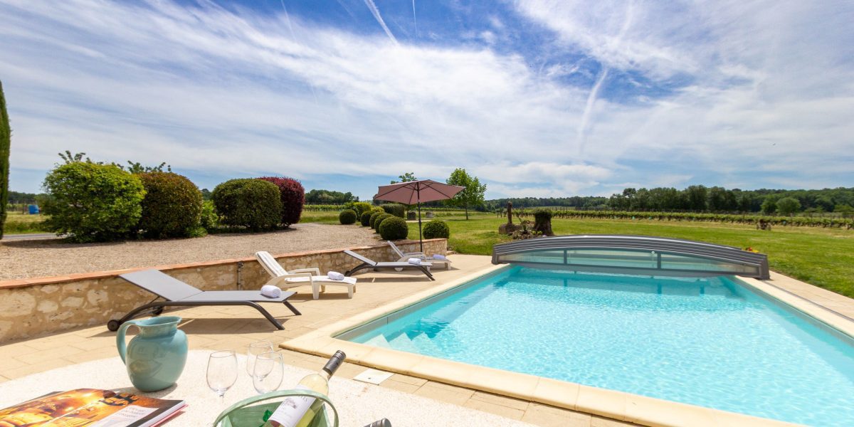 Jubin holiday villa in sw France with a private secure pool, near Duras and Monsegur