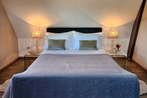 La Prairie bedroom 1