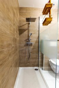Le Grand Galice shower room shared with bedrooms 2 and 3