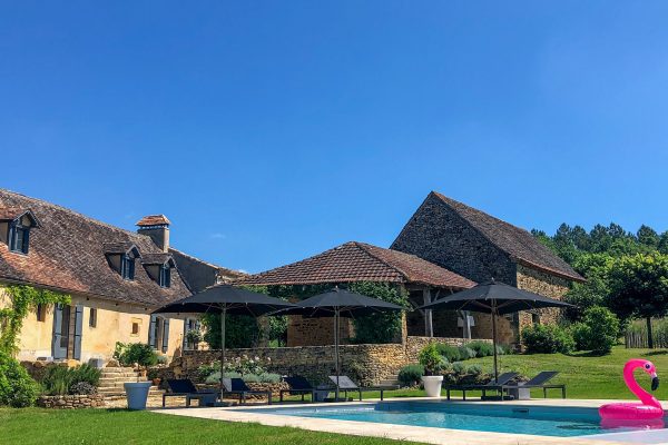 Le Mas & Le Mazet holiday villa with a secure heated private pool, 24440, Sainte Croix Dordogne France
