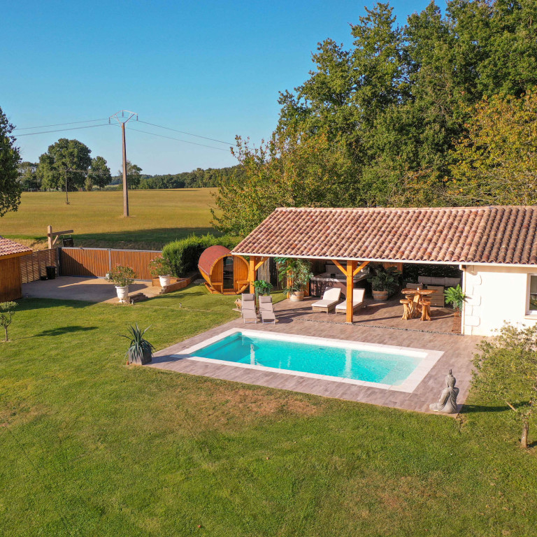 Le Refuge des EPICURIENS Escapades en Perigord Eymet Dordogne SW France.