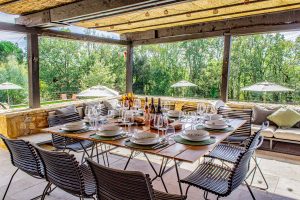 Le Vallon Shaded terrace over looking the pool