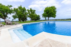 Les Rosiers private pool and beautiful views