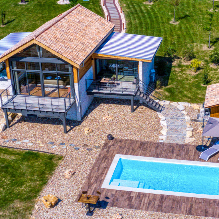 Oree du bois holiday lodge Eymet Dordogne sw France