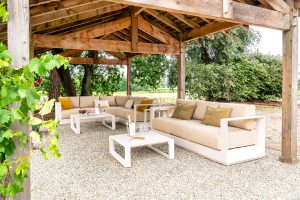 Chateau de Bel Air luxury holiday accommodation near Pomerol near Saint-Émilion and Bordeaux, Southwest France